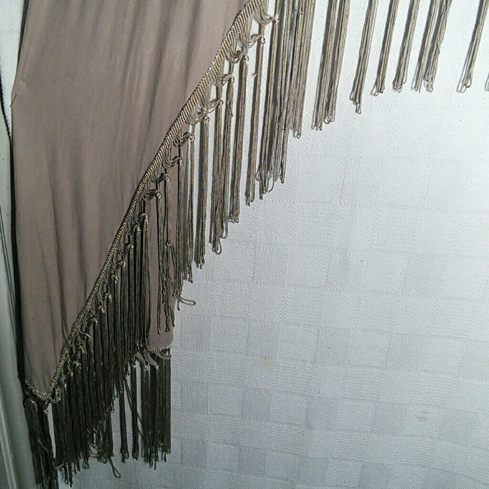 BOHO COCHELLA FRINGE VEST - Picture 3 of 4